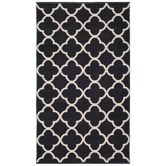 SAFAVIEH Montauk Nelson Geometric Cotton Area Rug, Black/Ivory, 3' x 5'