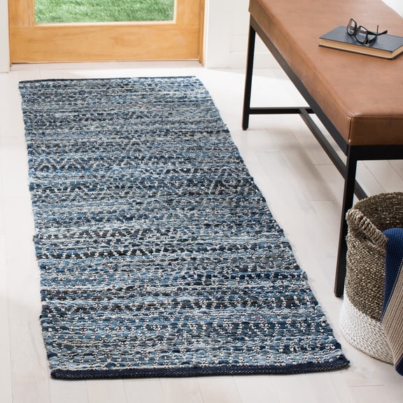 SAFAVIEH Montauk Patton Chevron Reversible Runner Rug, Blue, 2'3" x 7'