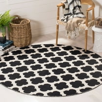 SAFAVIEH Montauk Proinsias Geometric Cotton Area Rug, Black/Ivory, 6' x 6' Round