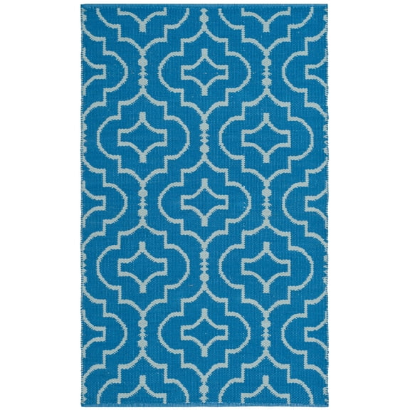 SAFAVIEH Montauk Raeyln Geometric Cotton Area Rug, Blue/Ivory, 2'6" x 4'