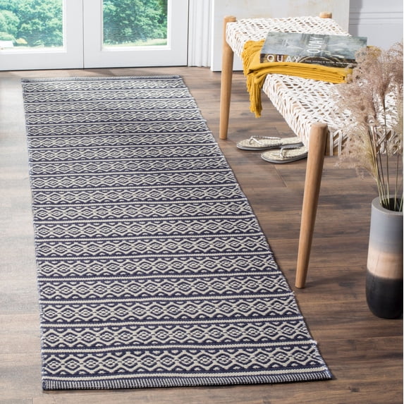 SAFAVIEH Montauk Randall Geometric Striped Cotton Runner Rug, Ivory/Navy, 2'3" x 6'