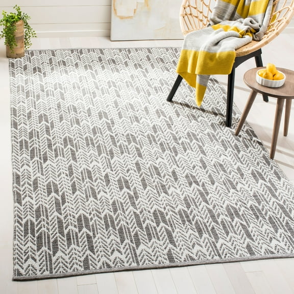 SAFAVIEH Montauk Rhoda Geometric Area Rug, Charcoal/Ivory, 5' x 8'