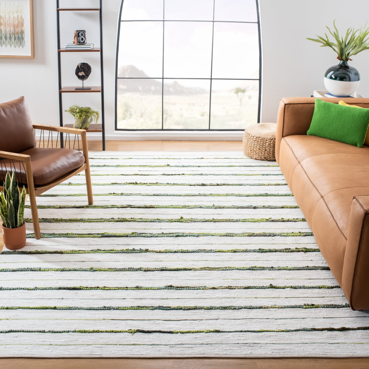 SAFAVIEH Montauk Rowena Striped Area Rug, Green/Ivory, 4' x 6'