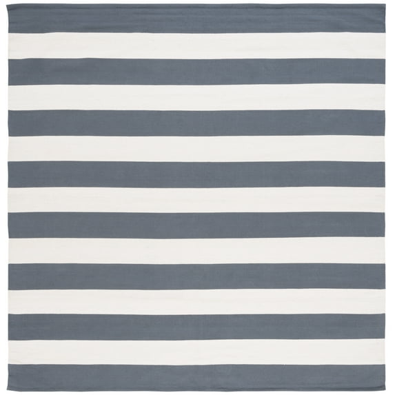 SAFAVIEH Montauk Saranna Geometric Cotton Area Rug, Grey/Ivory, 7' x 7' Square