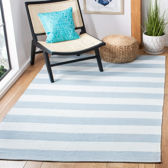 SAFAVIEH Montauk Saranna Geometric Cotton Area Rug, Sky Blue/Ivory, 12' x 15'