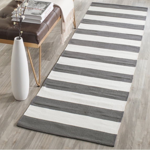 SAFAVIEH Montauk Saranna Striped Cotton Runner Rug, Grey/Ivory, 2'3" x 11'7"
