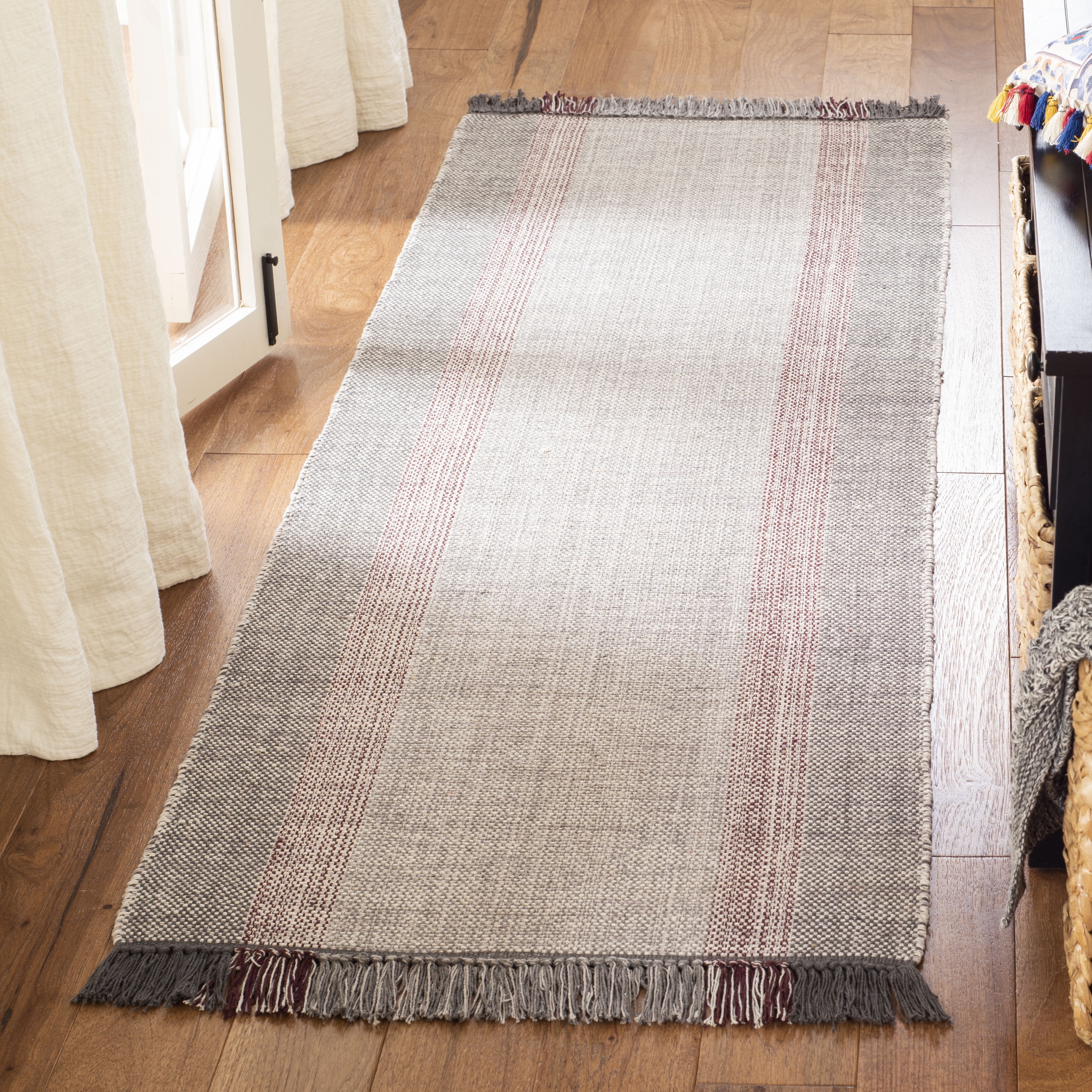 SAFAVIEH Montauk Sharlene Solid Striped Cotton Runner Rug, Wine/Grey, 2'3" x 7'