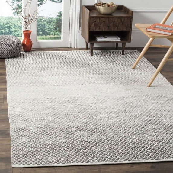 SAFAVIEH Montauk Vaughn Geometric Cotton Area Rug, Light Grey/Ivory, 6' x 6' Square