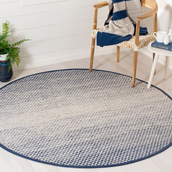 SAFAVIEH Montauk Vaughn Geometric Cotton Area Rug, Navy/Ivory, 6' x 6' Round