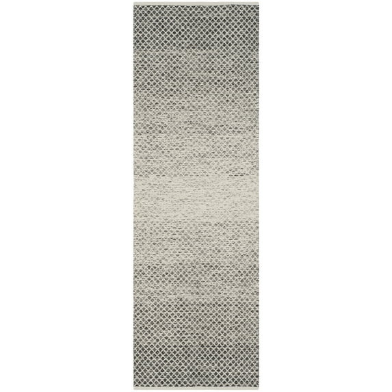 SAFAVIEH Montauk Vaughn Geometric Cotton Runner Rug, Black/Ivory, 2'3" x 5'