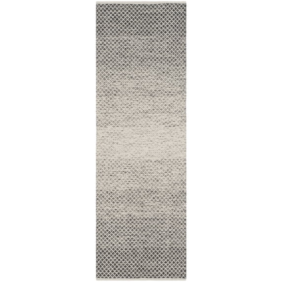 SAFAVIEH Montauk Vaughn Geometric Cotton Runner Rug, Black/Ivory, 2'3" x 9'