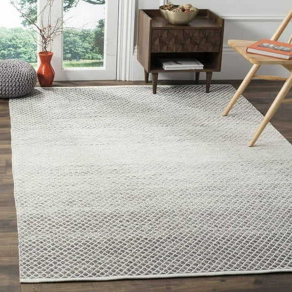 SAFAVIEH Montauk Vaughn Geometric Cotton Runner Rug, Light Grey/Ivory, 2'3" x 7'
