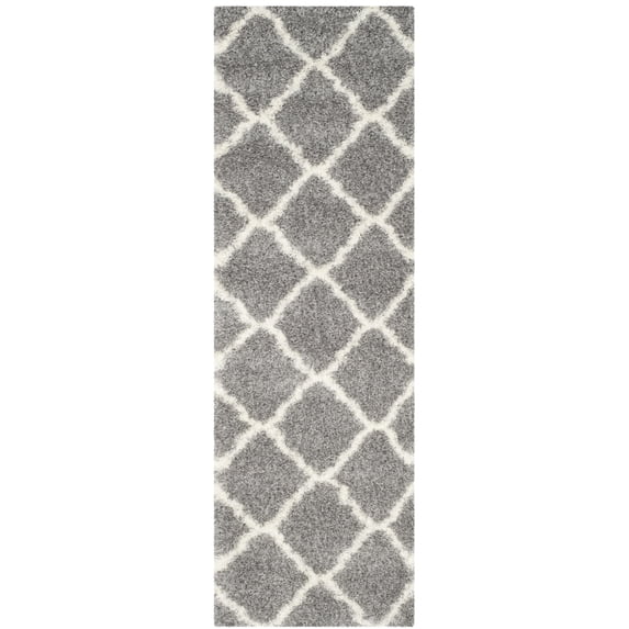 SAFAVIEH Montreal Cebrail Geometric Diamonds Shag Runner Rug, Grey/Ivory, 2'3" x 9'