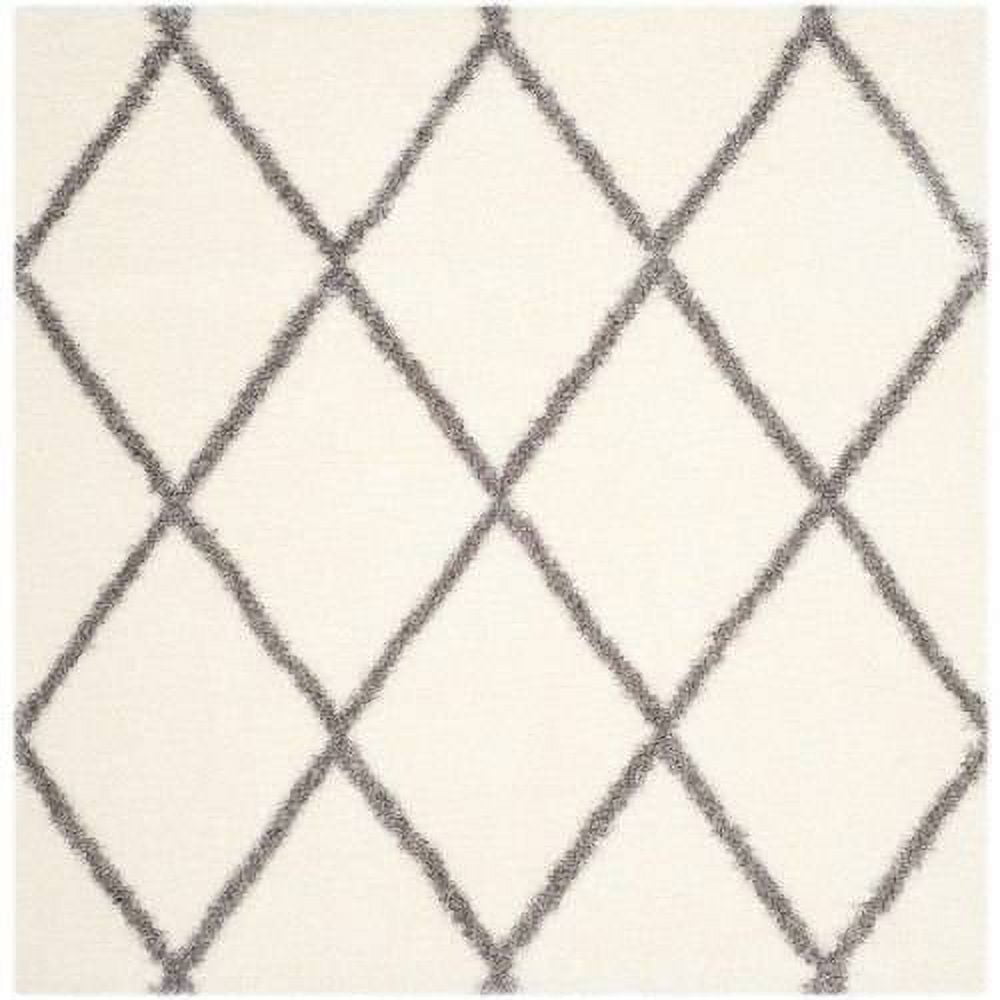 Ivory and Grey Rectangular Shag Rug 5'3" x 7'6"