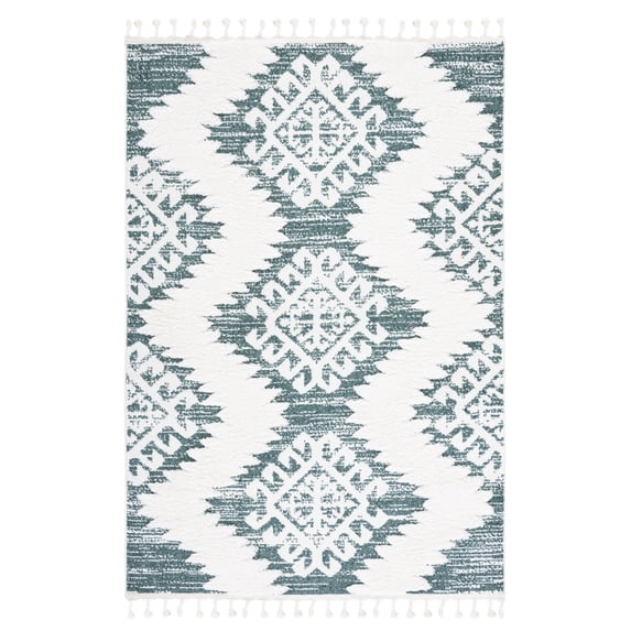 SAFAVIEH Moroccan Tassel Desmond Southwestern Shag Area Rug, Green/Ivory, 6'7" x 9'2"