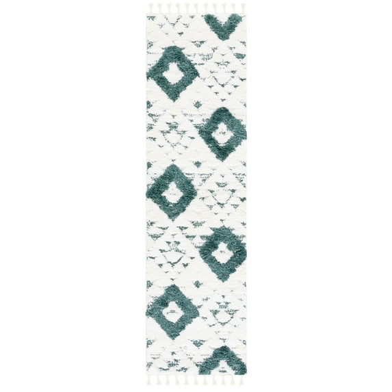 SAFAVIEH Moroccan Tassel Larry Geometric Shag Runner Rug, Green/Ivory, 2'3" x 6'