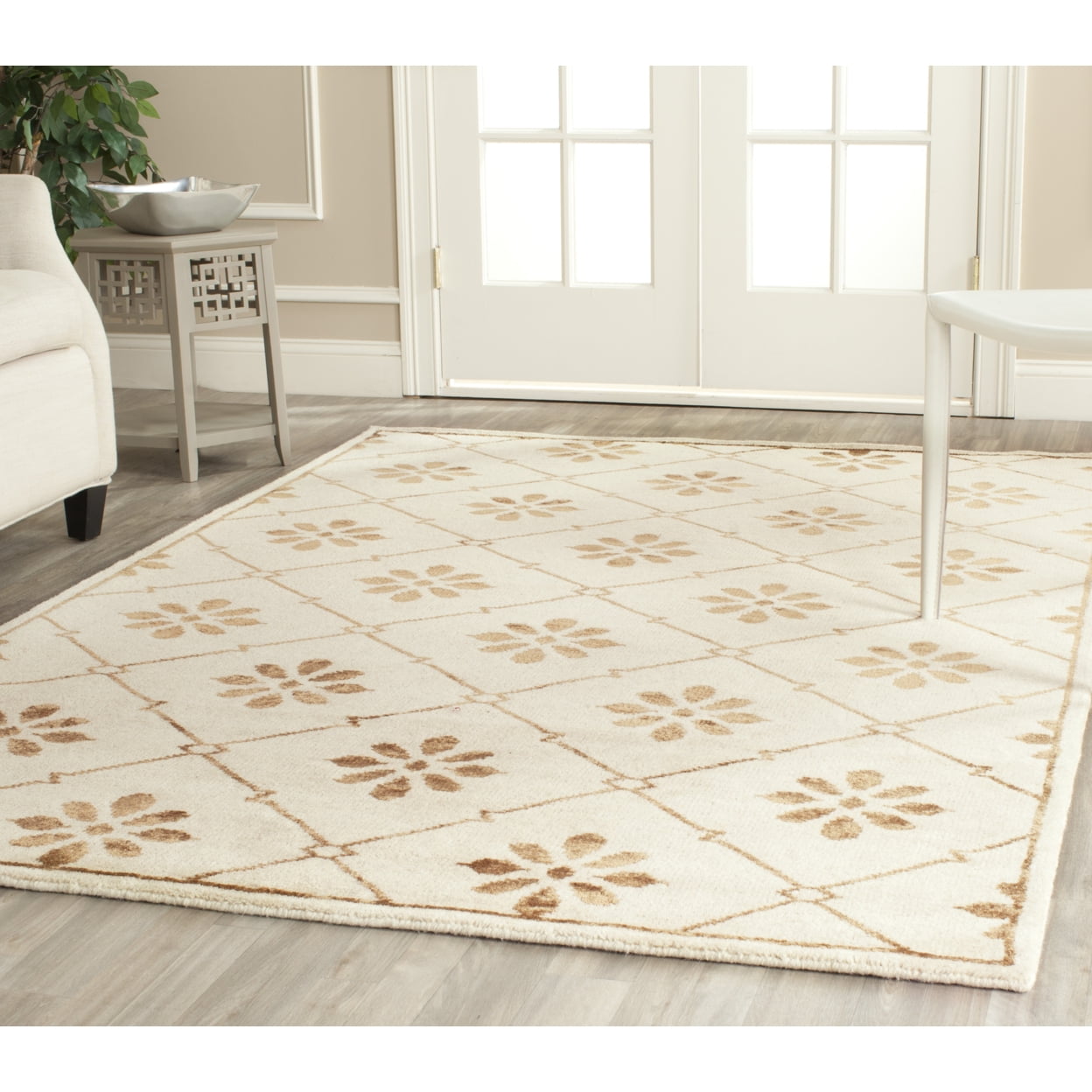 Elegant Gray Hand-Knotted Wool & Viscose 8' x 10' Area Rug