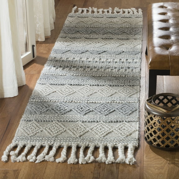 SAFAVIEH Natura Aphrodite Braided Diamonds Runner Rug, Silver, 2'3" x 8'
