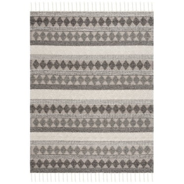 SAFAVIEH Natura Cailyn Southwestern Area Rug, Ivory/Black, 8' x 10'