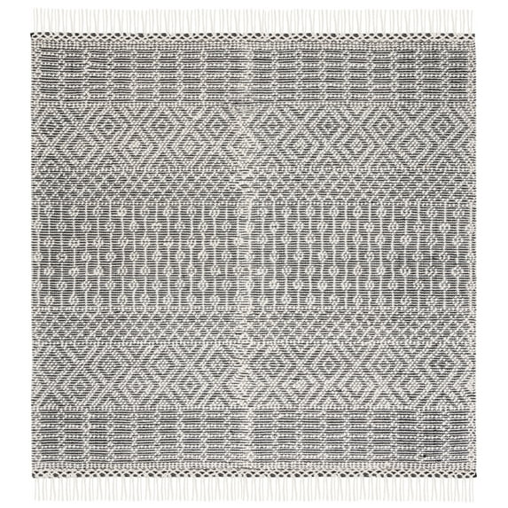 SAFAVIEH Natura Cordelia Southwestern Wool Area Rug, Ivory/Black, 6' x 6' Square
