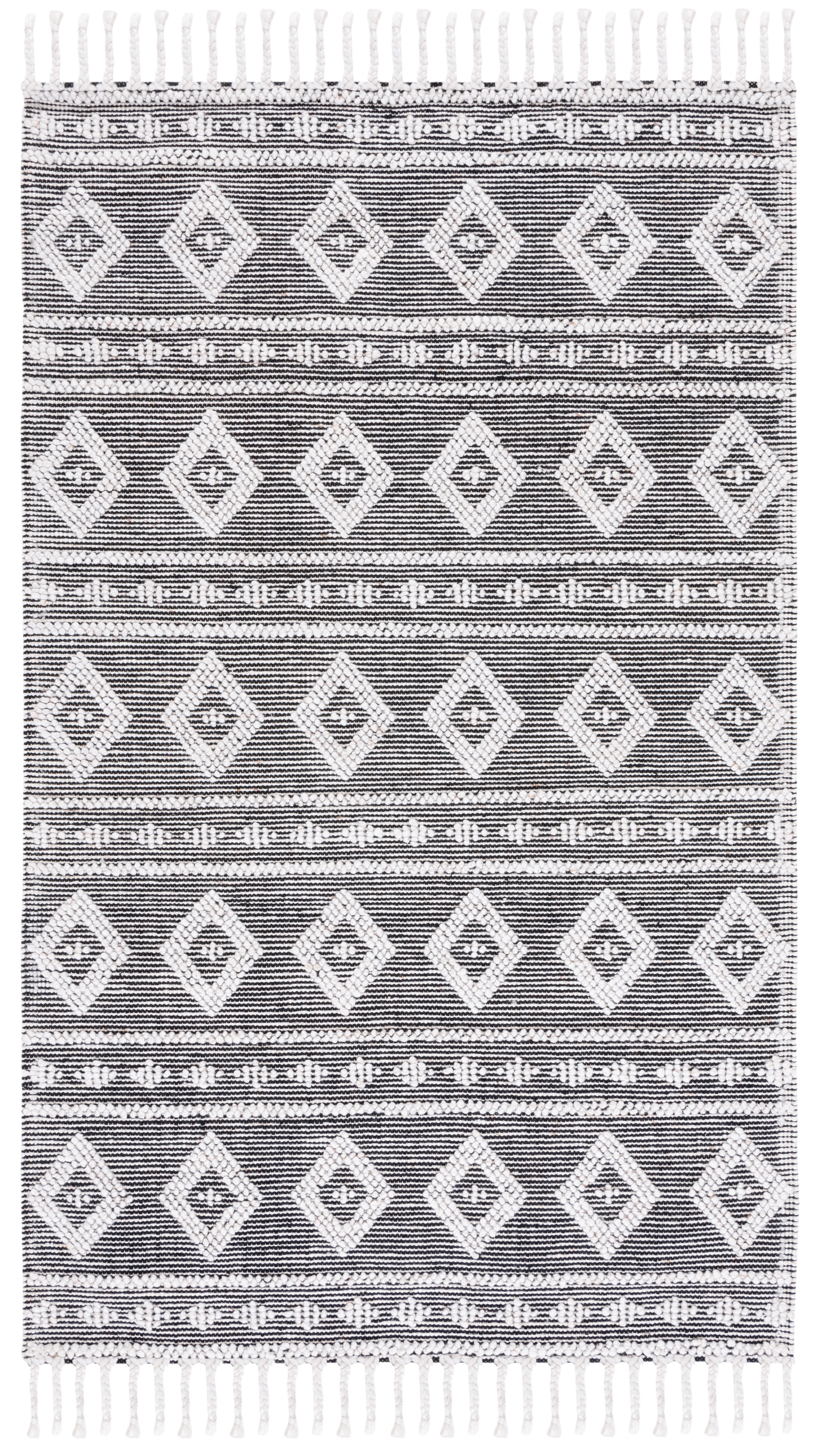 SAFAVIEH Natura Darell Southwestern Area Rug, Silver, 5' x 8'