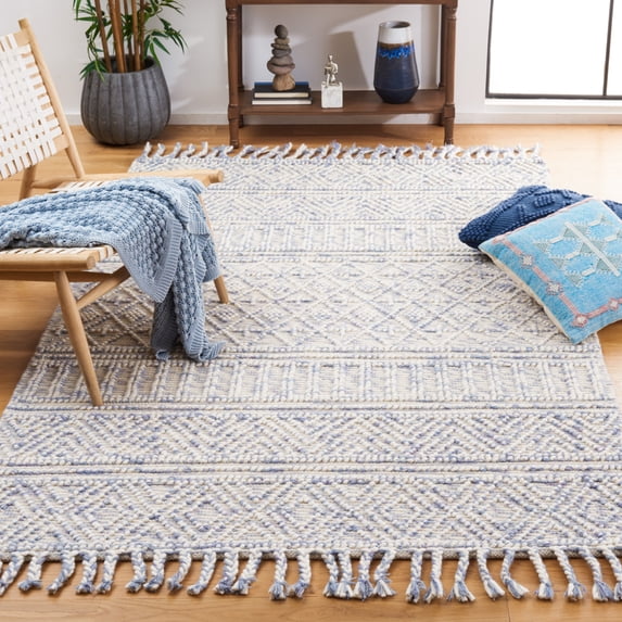 SAFAVIEH Natura Deion Southwestern Area Rug, Grey/Ivory, 8' x 10'