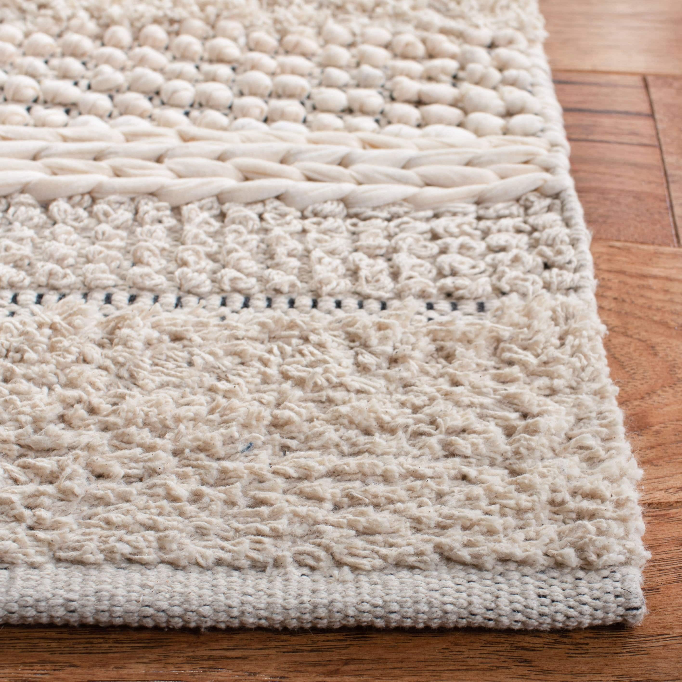 Ivory Striped Handwoven Wool and Cotton Area Rug 4' x 6'