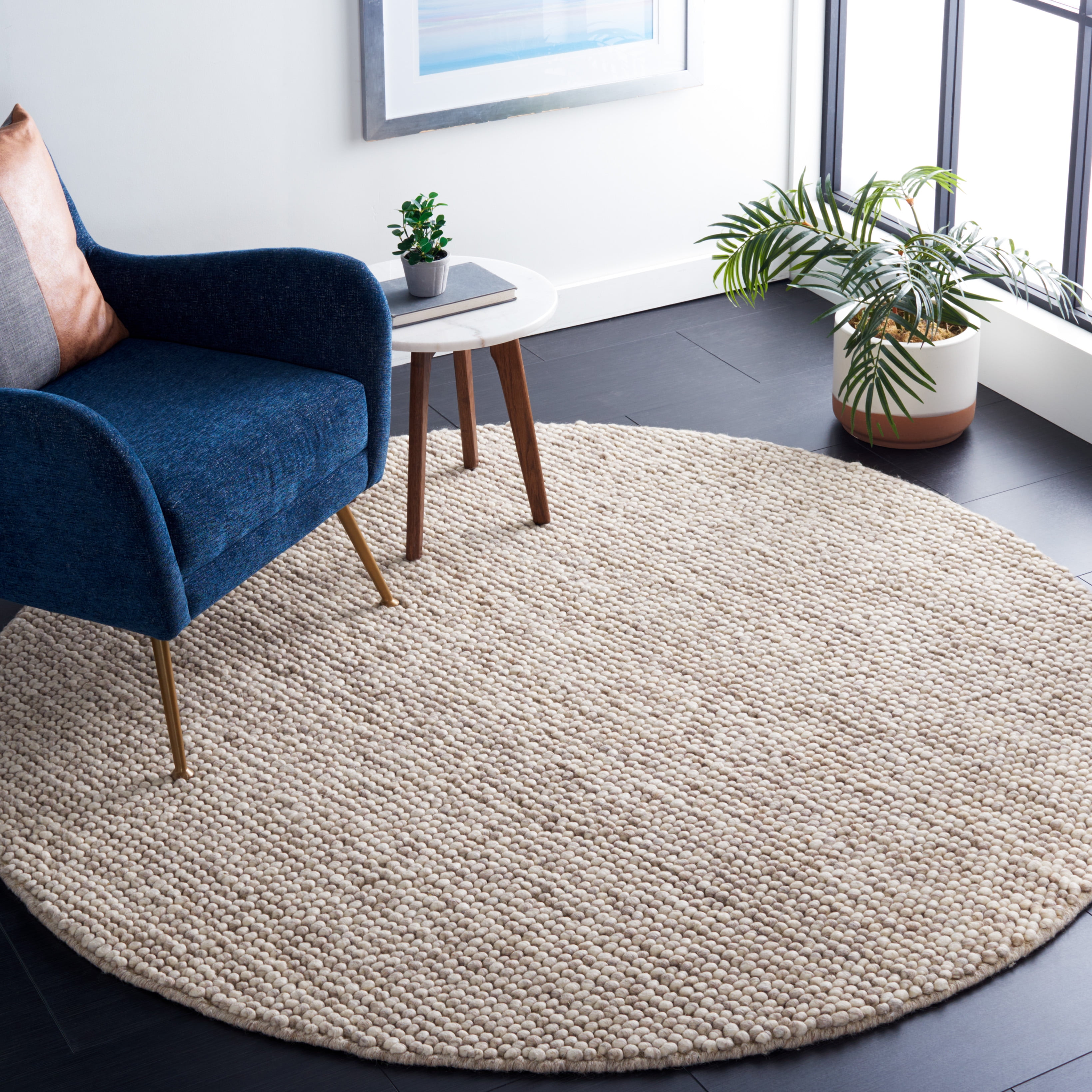 SAFAVIEH Natura Feride Geometric Area Rug, Beige, 4' x 4' Round - Scandinavian Design, Beige, Handmade Wool Blend, Ideal for Living Room, Bedroom, Dining Space