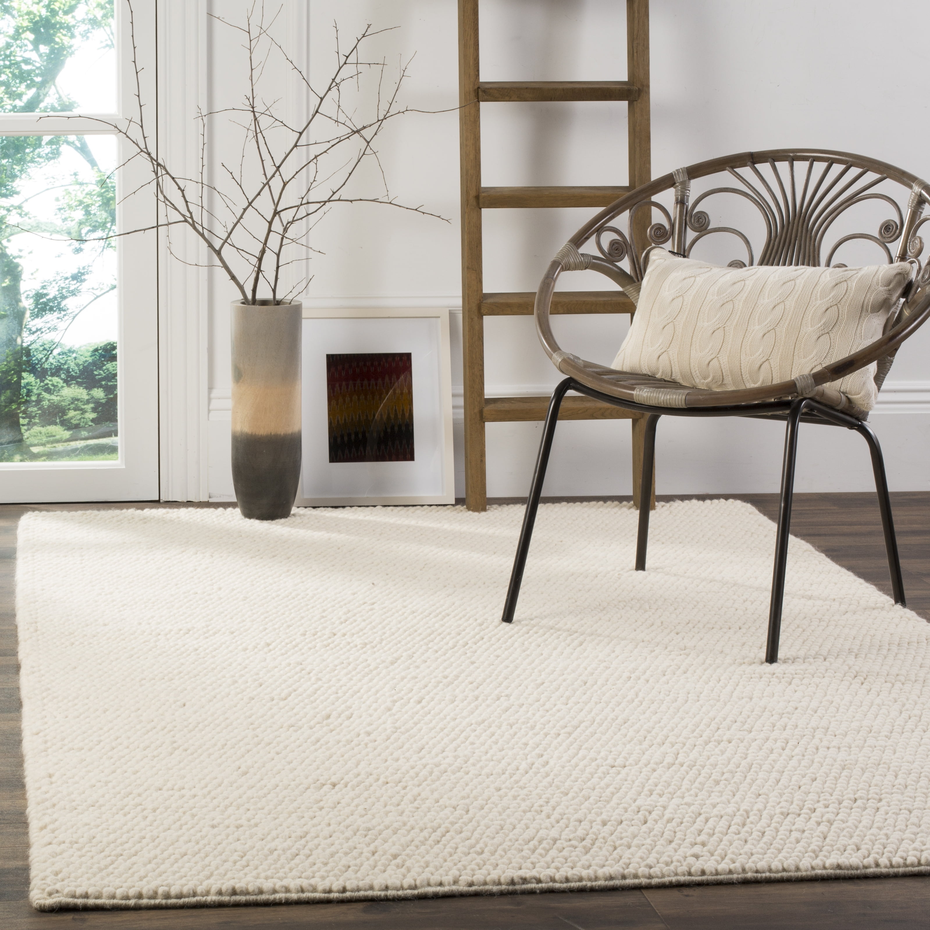 SAFAVIEH Natura Feride Geometric Area Rug, Ivory, 4' x 4' Square - Scandinavian Design, Ivory, Handmade Wool Blend, Ideal for Living Room, Bedroom, Dining Space