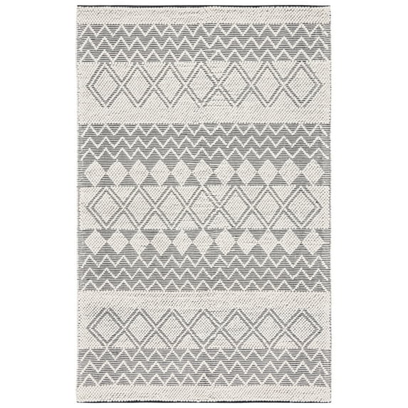 SAFAVIEH Natura Georgiana Diamond Area Rug, Black/Ivory, 5' x 8'