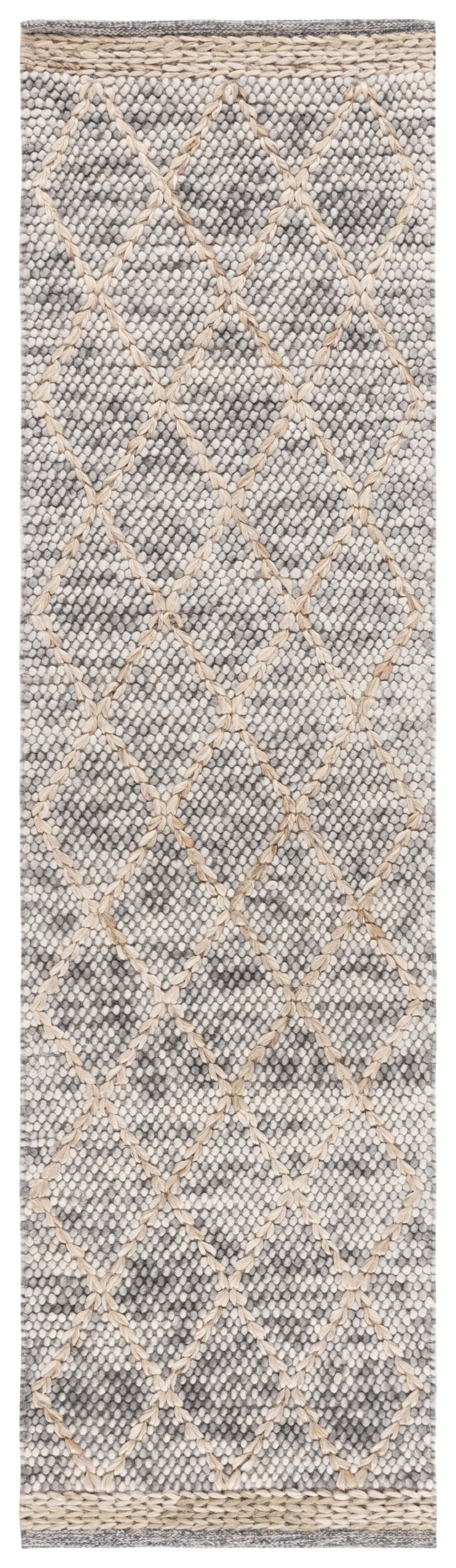SAFAVIEH Natura Glenn Diamond Runner Rug, Light Grey/Natural, 2'3" x 13'