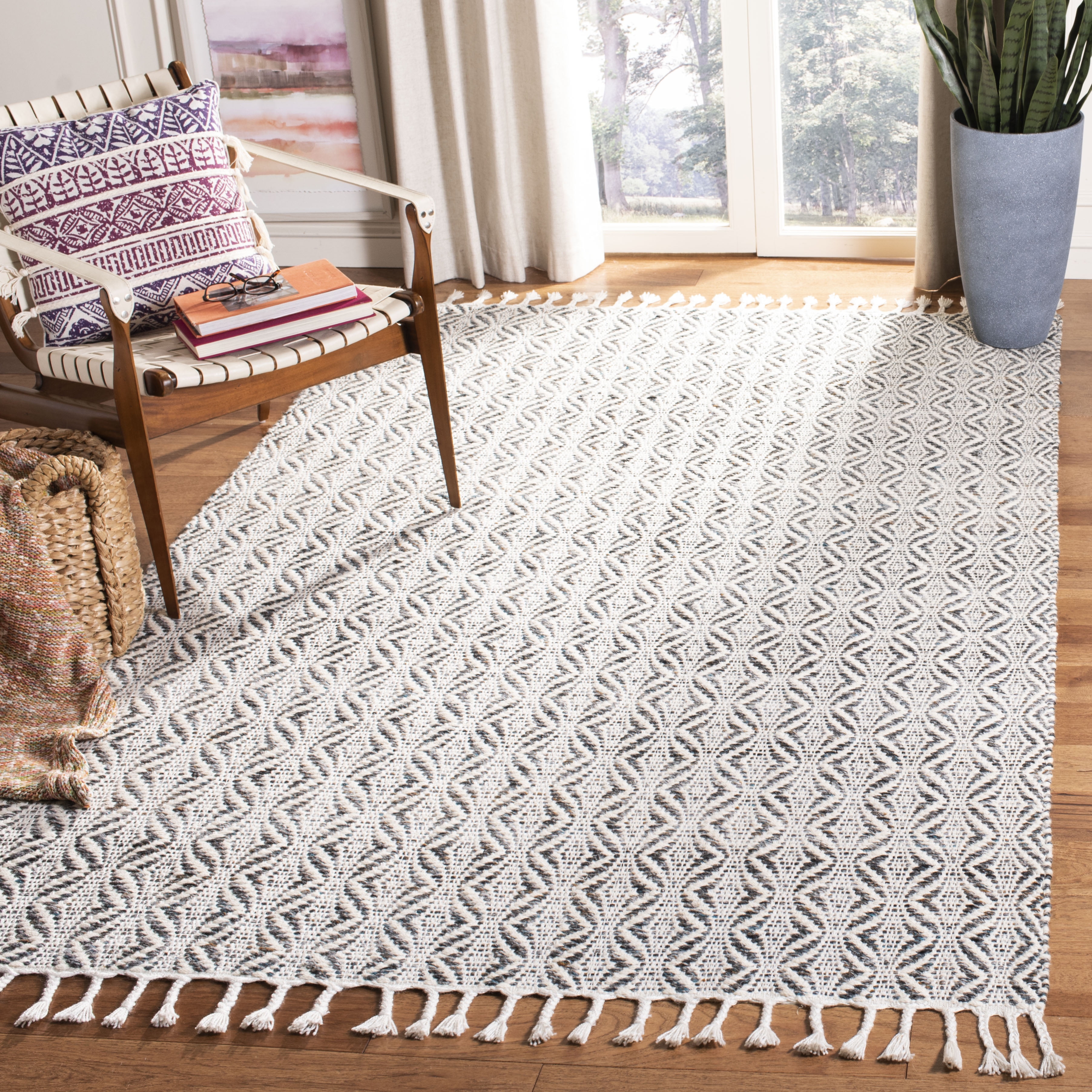 SAFAVIEH Natura Mesa Geometric Striped Area Rug, Beige, 6' x 9'