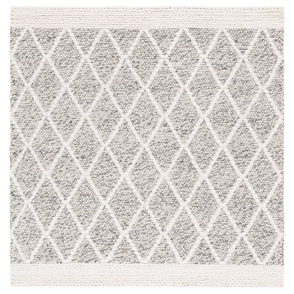 SAFAVIEH Natura Montana Diamond Area Rug, Gray/Ivory, 6' x 6' Square