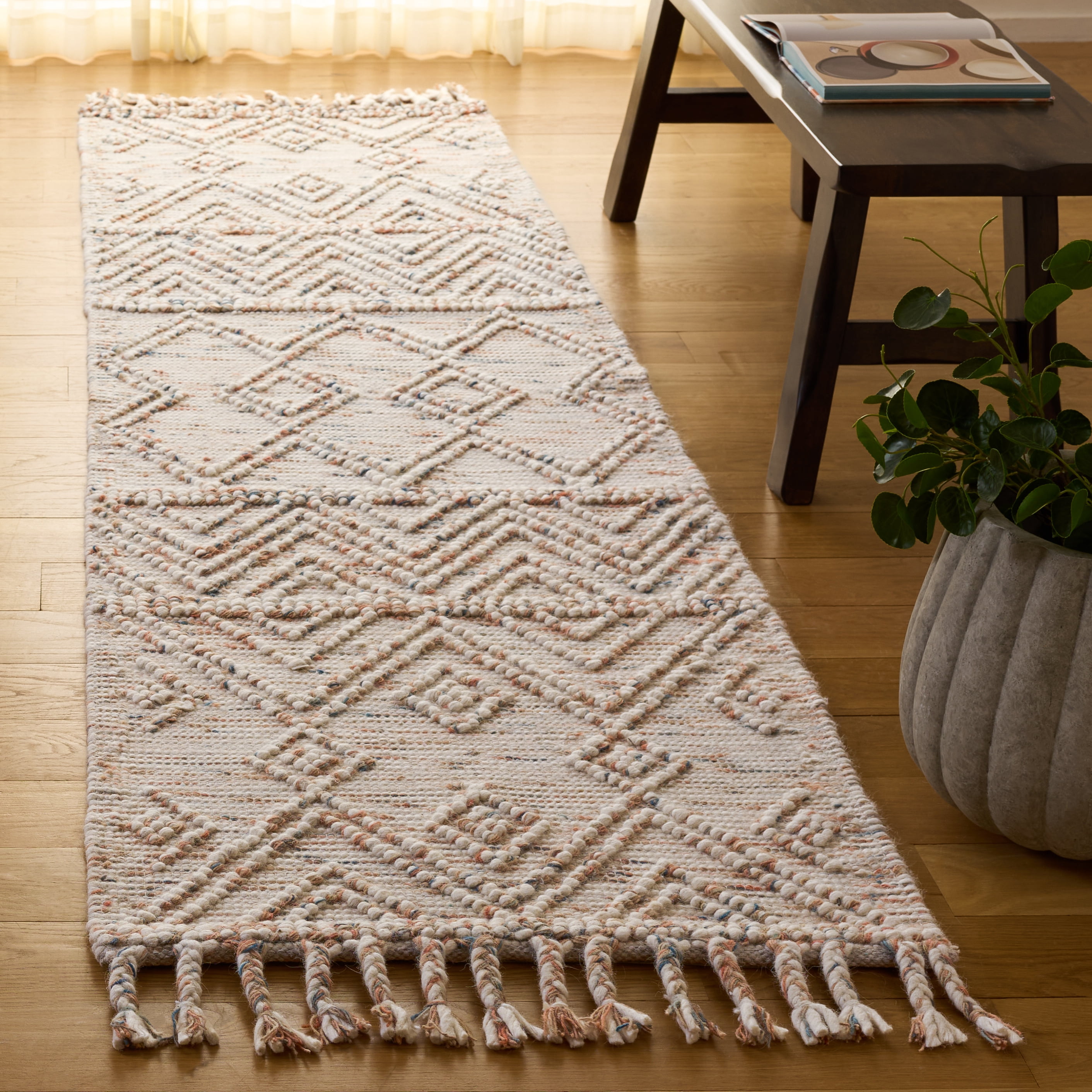 Safavieh Natura Antilla Diamond Runner Rug, Ivory/Blue, 2'3" x 9'