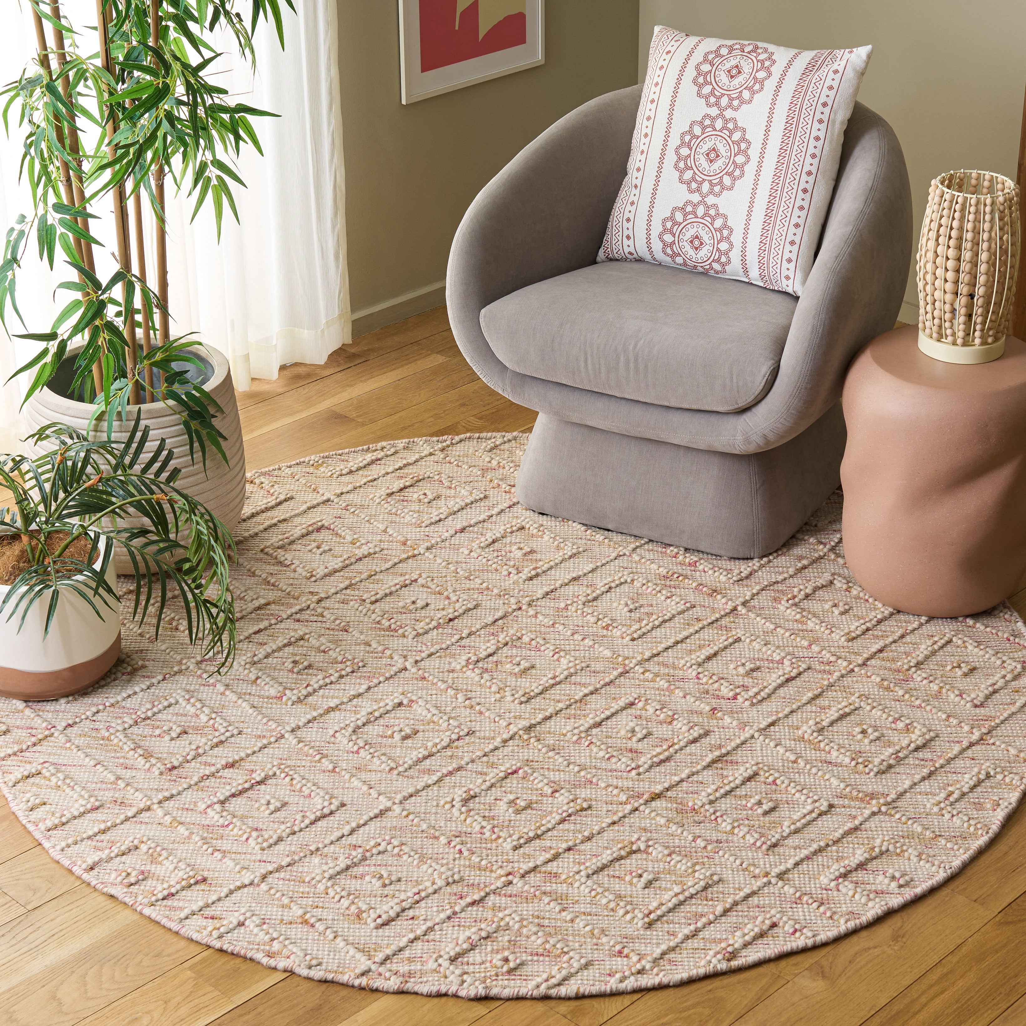 Safavieh Natura Paolo Diamond Area Rug, Ivory/Red, 6' x 6' Round