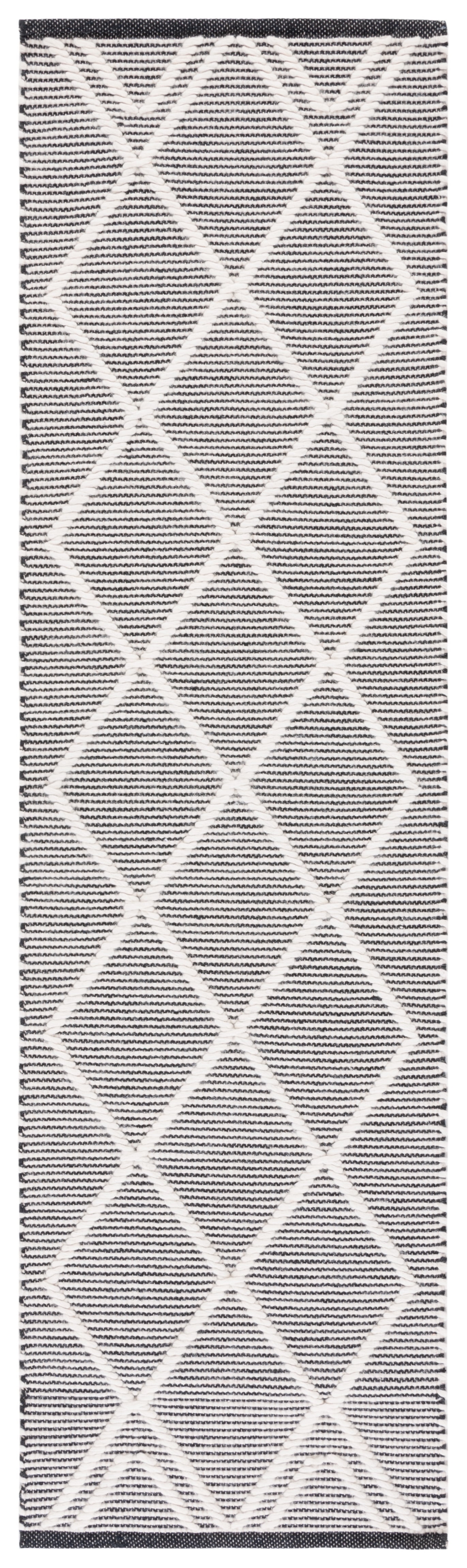 SAFAVIEH Natura Natasha Geometric Runner Rug, Black/Ivory, 2'3" x 8'