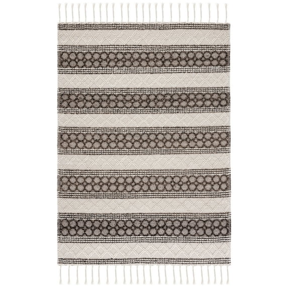 SAFAVIEH Natura Nurten Southwestern Area Rug, Ivory/Black, 4' x 6'