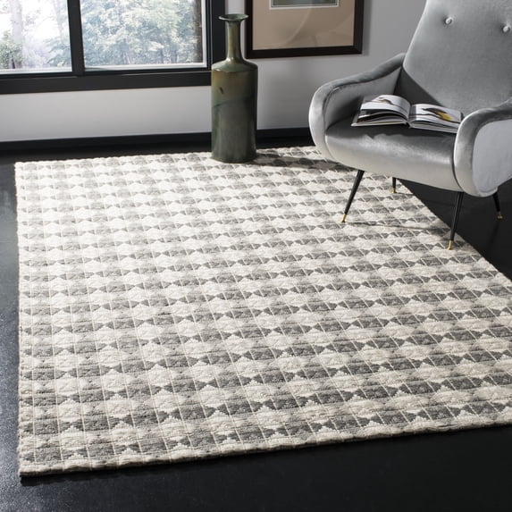 SAFAVIEH Natura Quincy Braided Geometric Area Rug, Grey/Ivory, 6' x 6' Square
