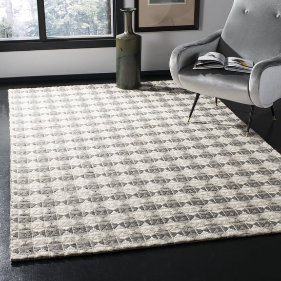 SAFAVIEH Natura Quincy Braided Geometric Area Rug, Grey/Ivory, 6' x 6' Square