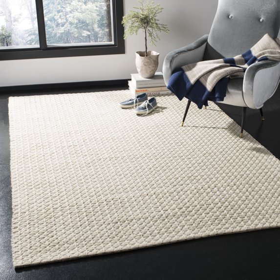 SAFAVIEH Natura Salem Solid Braided Area Rug, Ivory, 6' x 6' Square