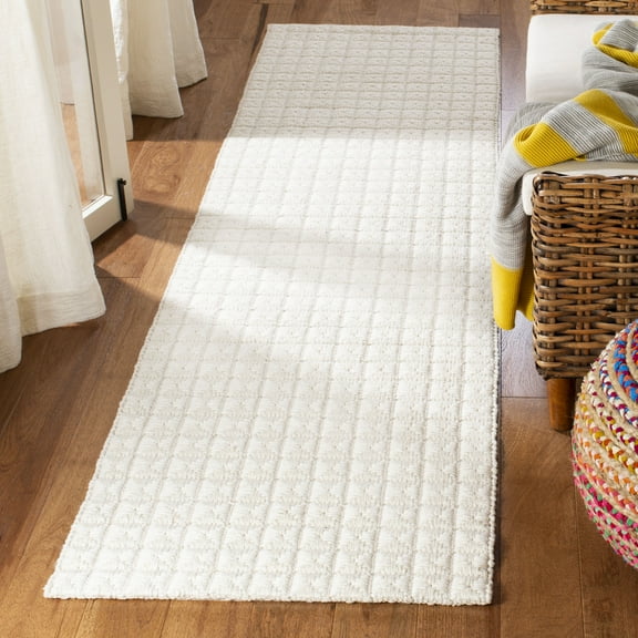 SAFAVIEH Natura Salem Solid Braided Runner Rug, Ivory, 2'3" x 8'