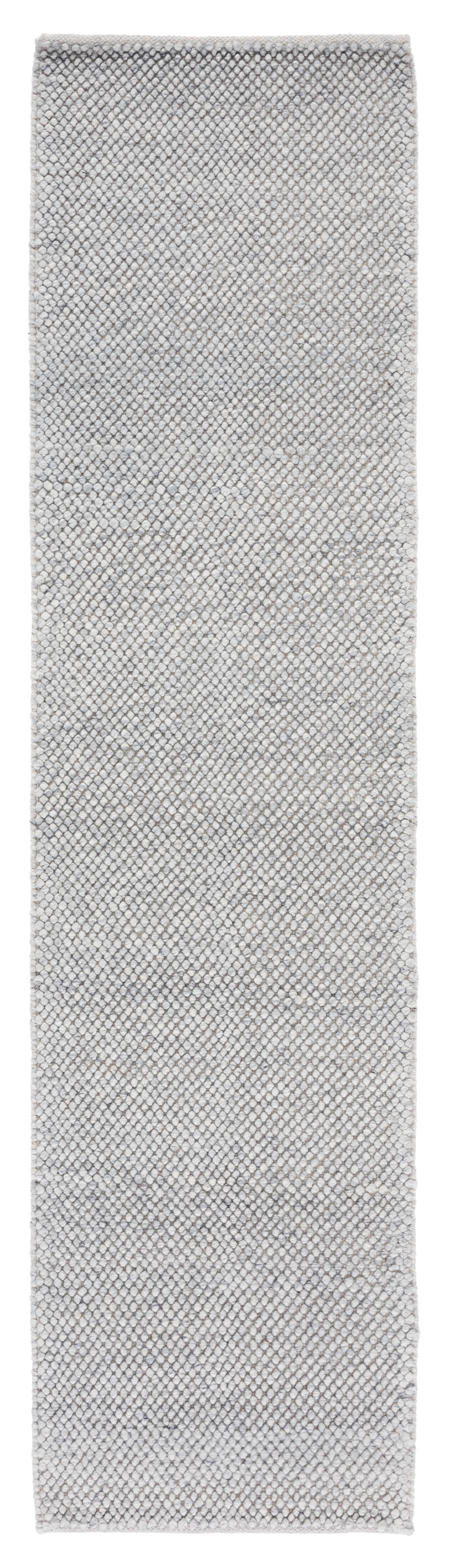 SAFAVIEH Natura Willoughby Distressed Runner Rug, Silver, 2'3" x 7'