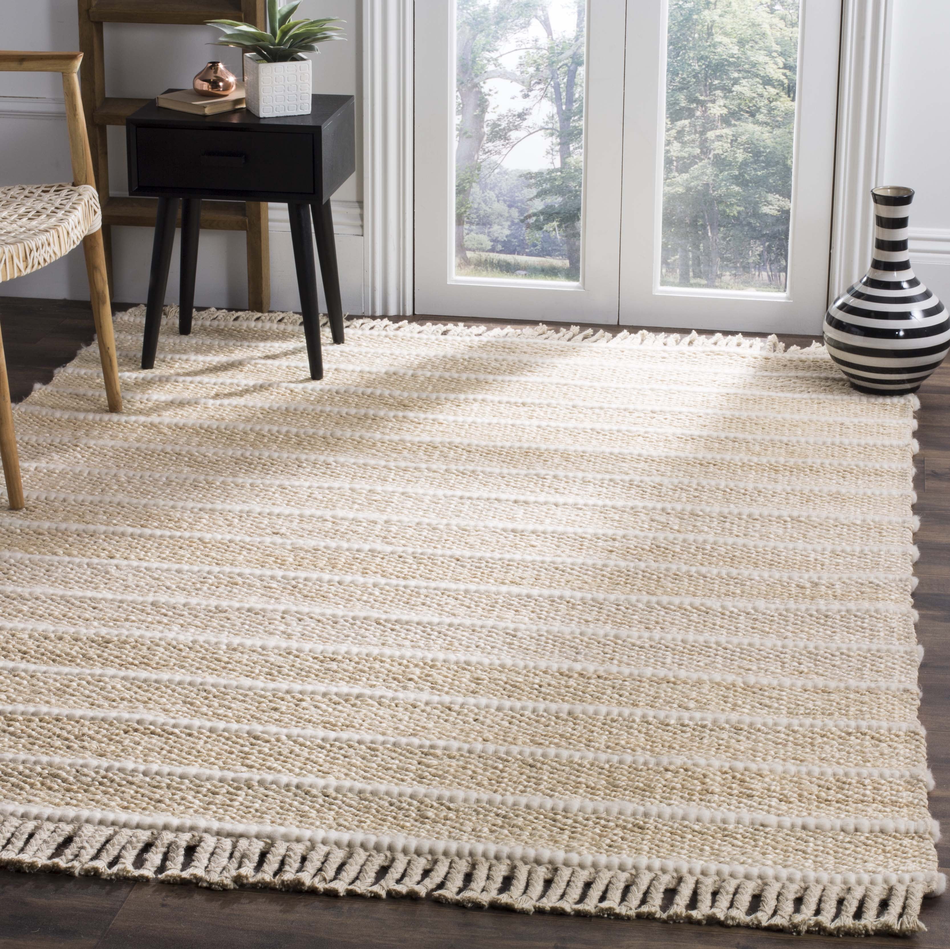 SAFAVIEH Natural Fiber Carrie Braided Area Rug, Ivory, 6' x 6' Square 