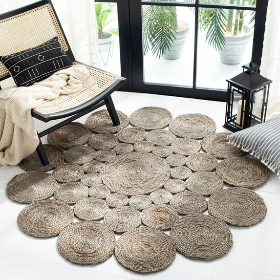 SAFAVIEH Natural Fiber Christian Geometric Area Rug, Gray, 5' x 5' Round