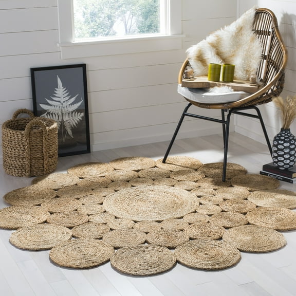 SAFAVIEH Natural Fiber Christian Geometric Area Rug, Natural, 5' x 5' Round