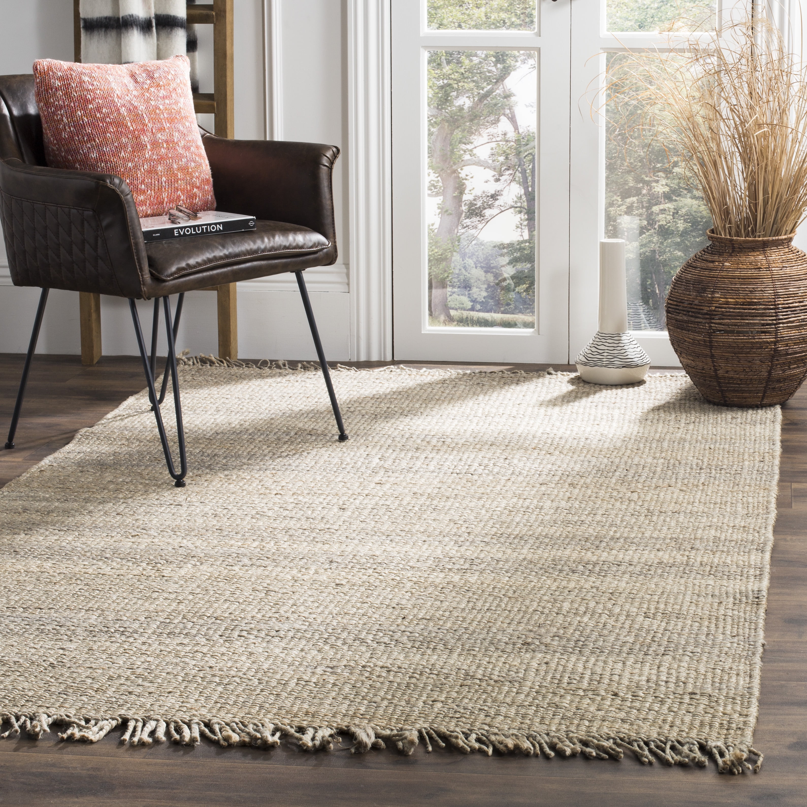 SAFAVIEH Natural Fiber Clara Braided Jute Area Rug, Grey, 9' x 12'