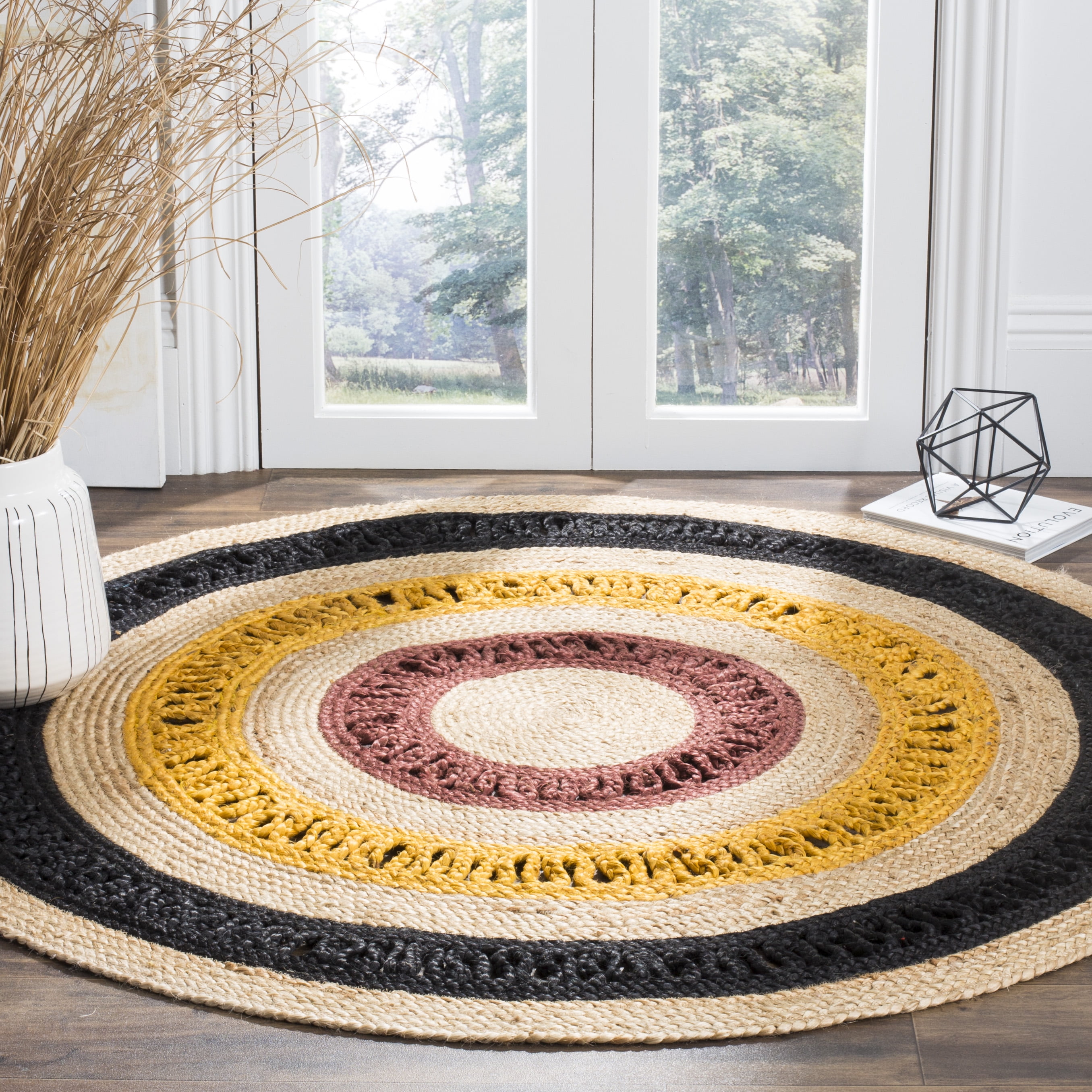 SAFAVIEH Natural Fiber Della Geometric Braided Jute Area Rug, Black/Natural, 6' x 6' Round