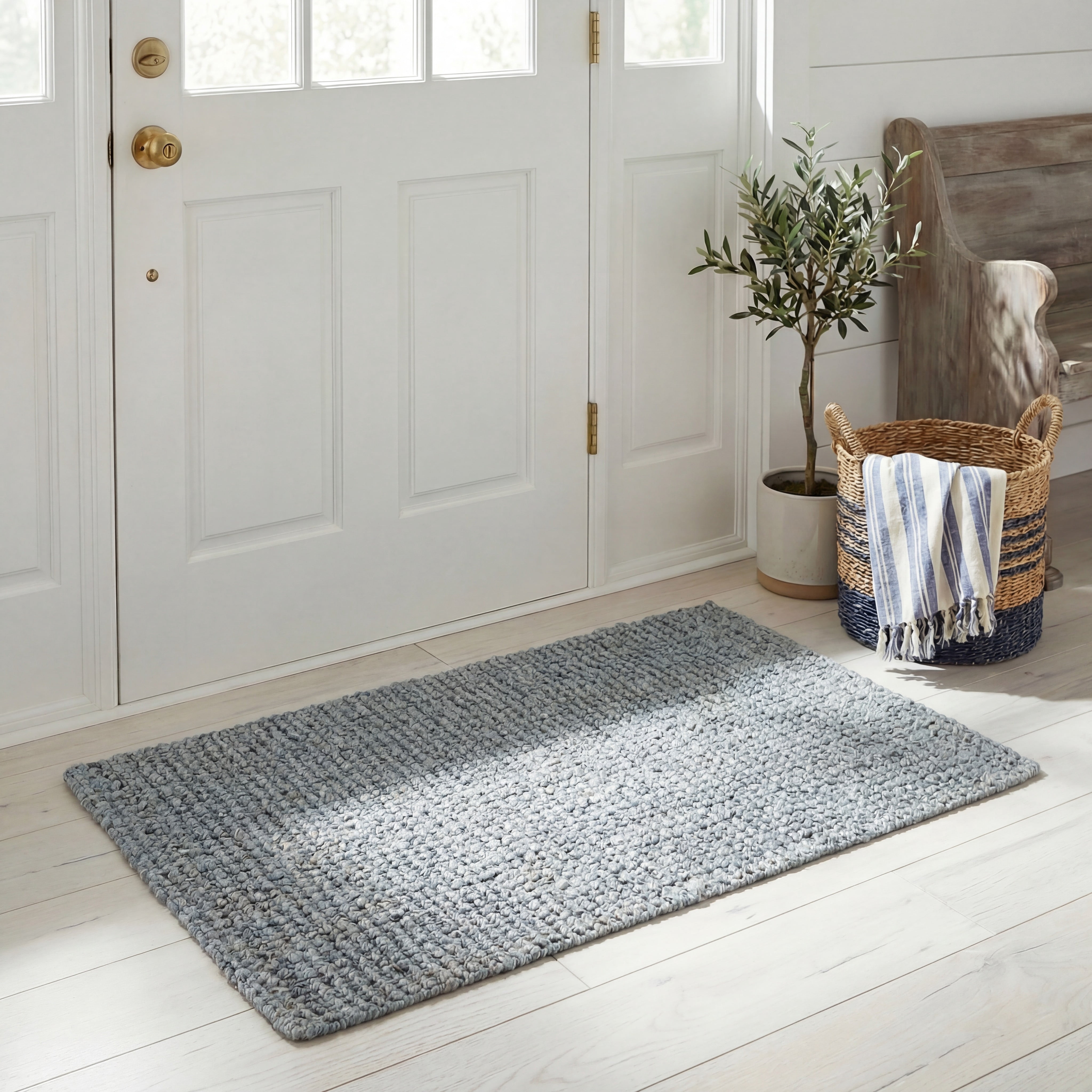 Safavieh Natural Fiber Delmar Solid Area Rug, Light Gray, 3' x 5'