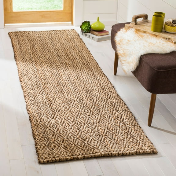 SAFAVIEH Natural Fiber Doreen Geometric Jute Runner Rug, Natural/Brown, 2'3" x 8'