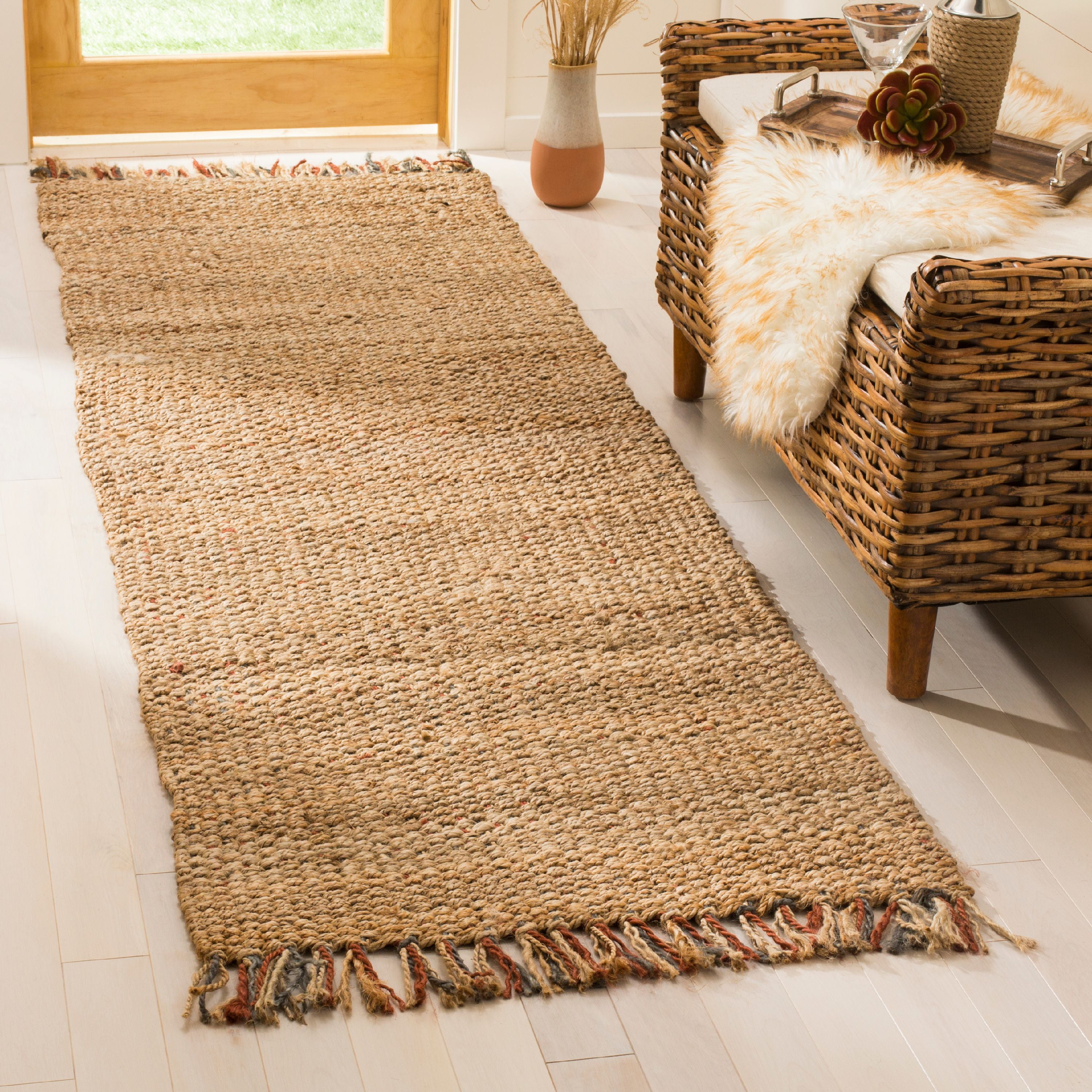 SAFAVIEH Natural Fiber Gale Braided Jute Runner Rug, Natural/Multi, 2'6" x 8'